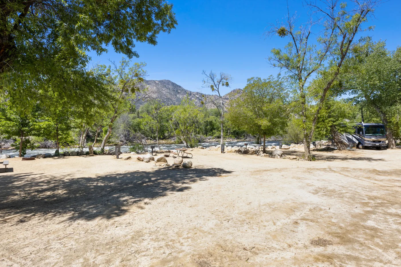 77-Illuminate Photography - 13801 Sierra Way -73